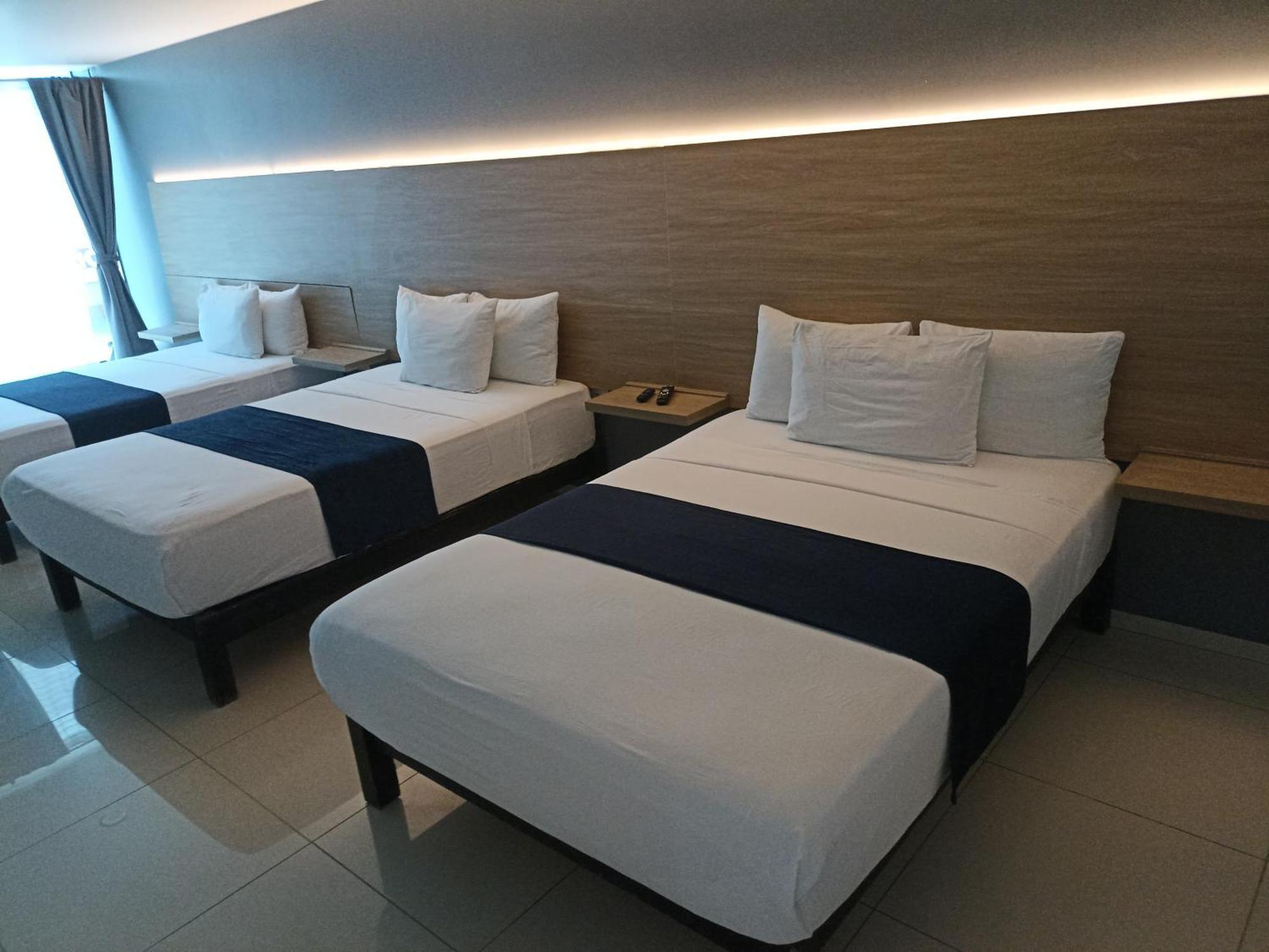 אגואסקליינטס Hotel Casa Galeana Centro Con Estacionamiento Privado מראה חיצוני תמונה