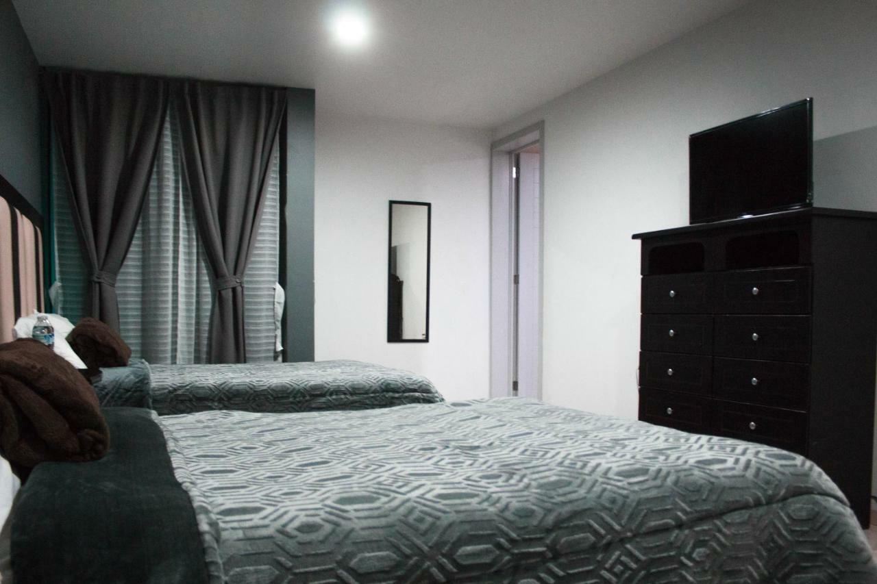 אגואסקליינטס Hotel Casa Galeana Centro Con Estacionamiento Privado מראה חיצוני תמונה